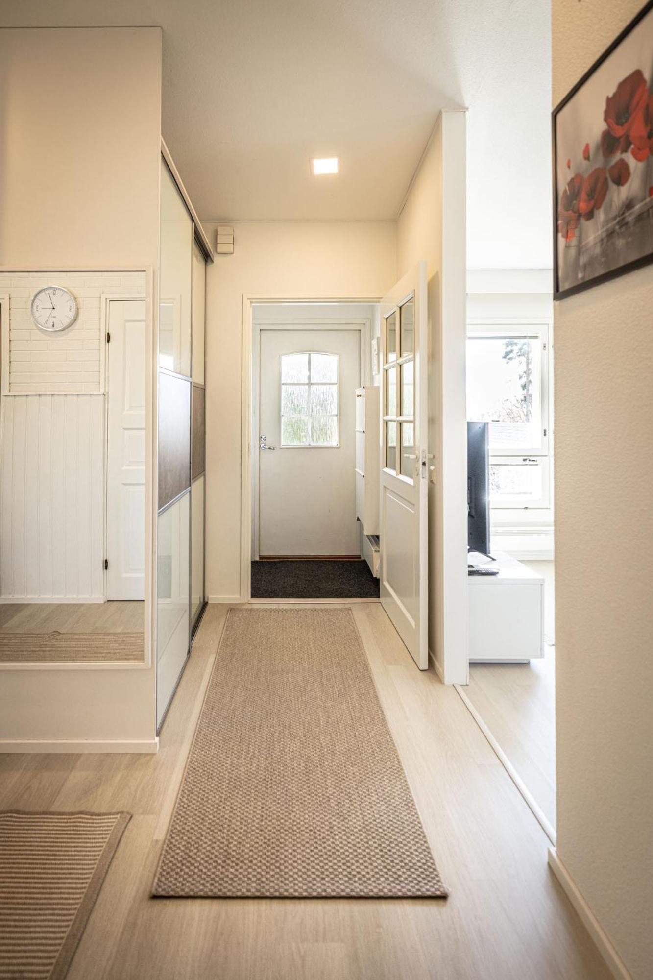 Rivitalo Luontopolkujen Vieressae Appartement